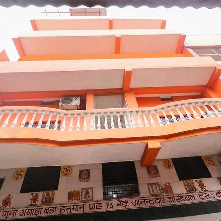 Oyo 63841 White Orchid Hotel Indraprastha Екстериор снимка